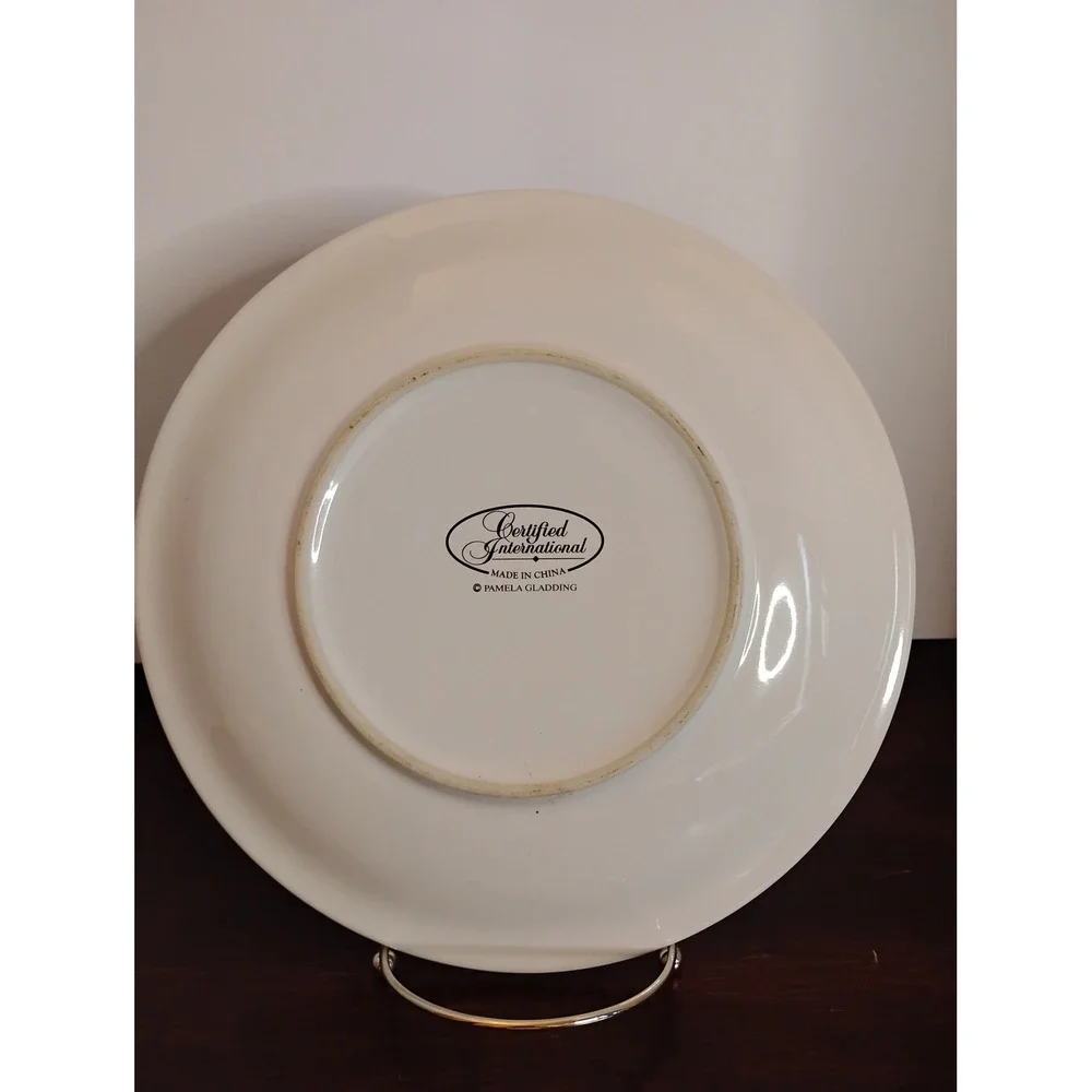 Certified International Hotel Royal Plate Pamela Gladding Vintage Travel Theme